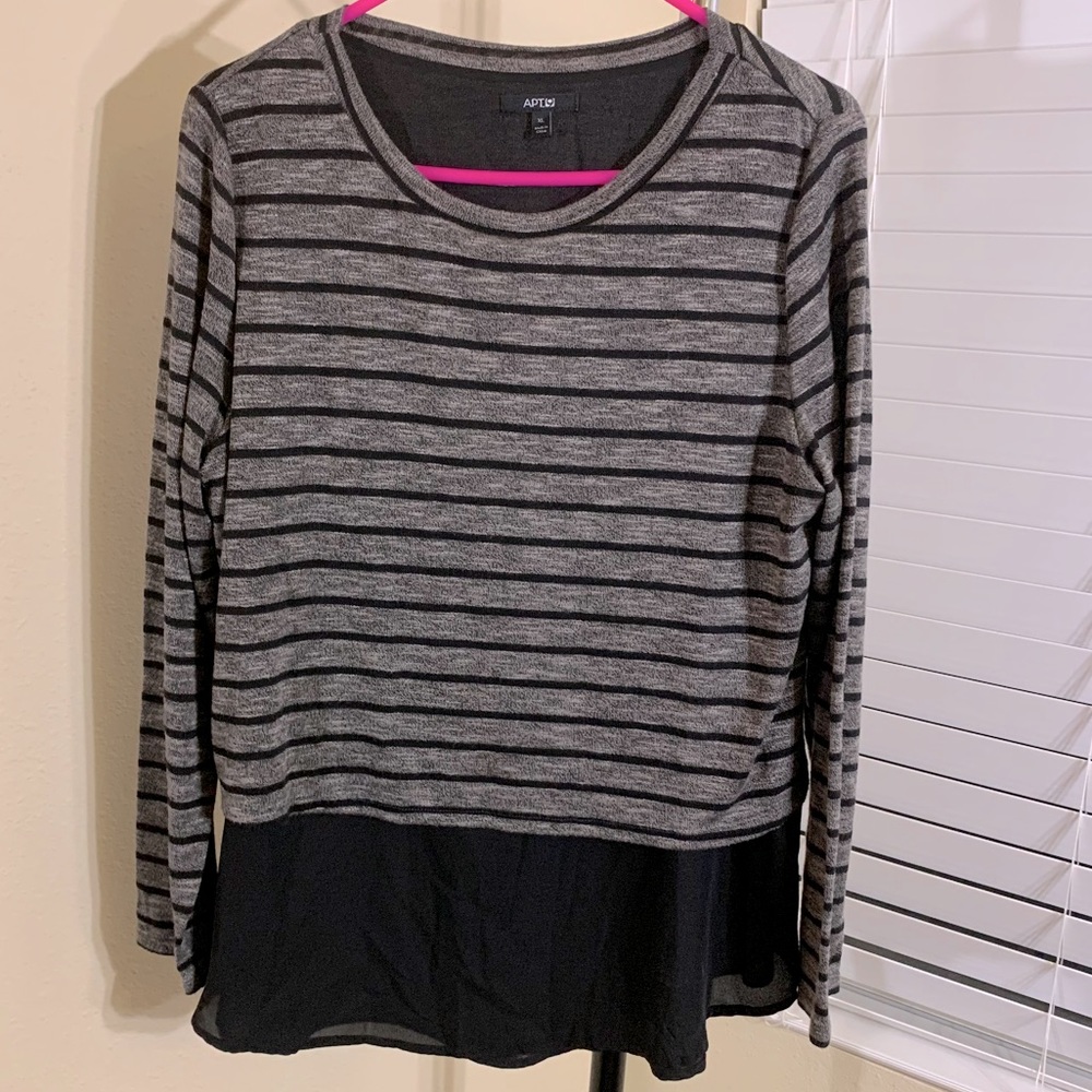 NWOT Apt 9 Women’s Layered Sweater XL